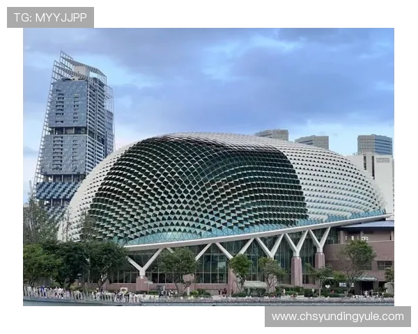 新加坡云顶世界赌场的高度细节揭秘及其与其他博彩中心的对比